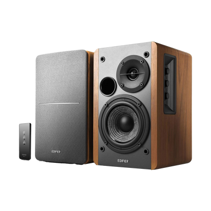 R1280T Powerful Bookshelf Speakers Combining a Retro Look